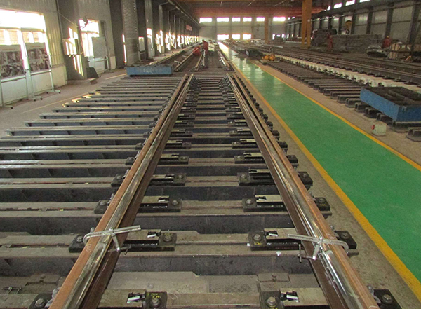 對鐵路器材動(dòng)歪腦筋，不能姑息